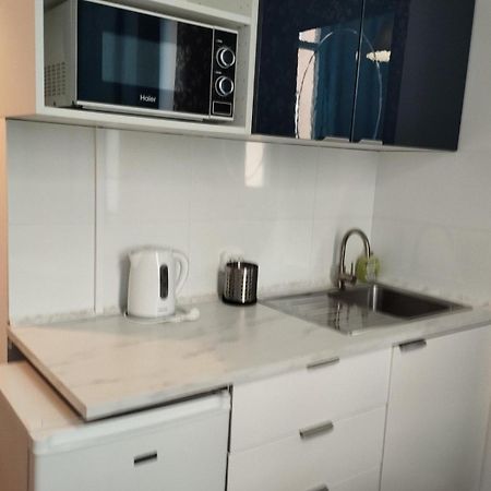 Ministudio W Hostel Solec50 By Metro Station Centrum Kopernika Elektrownia Powisle 23 Unit Warszawa Eksteriør billede